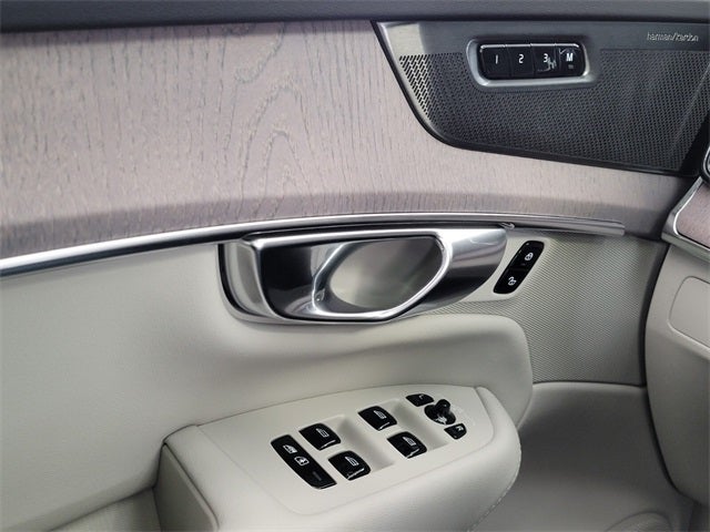 2026 Volvo XC90 Plug-In Hybrid T8 Ultra 7 Passenger