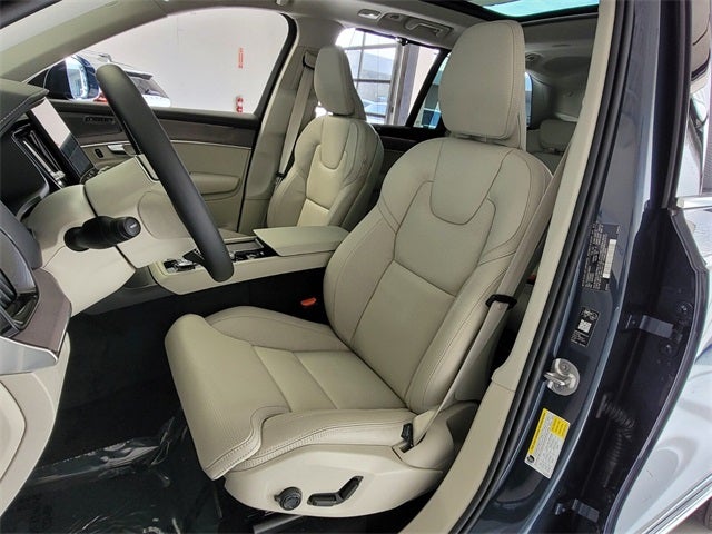 2026 Volvo XC90 Plug-In Hybrid T8 Ultra 7 Passenger