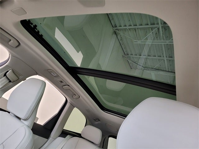 2026 Volvo XC60 Plug-In Hybrid T8 Ultra