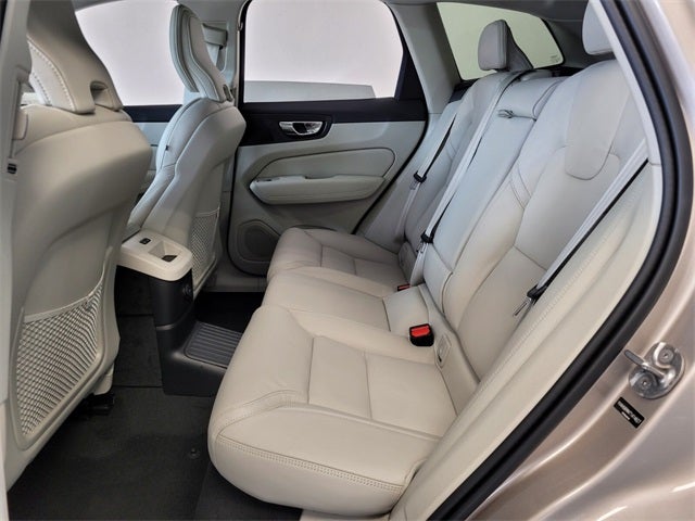 2026 Volvo XC60 Plug-In Hybrid T8 Ultra