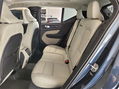 2026 Volvo XC40 B4 Plus