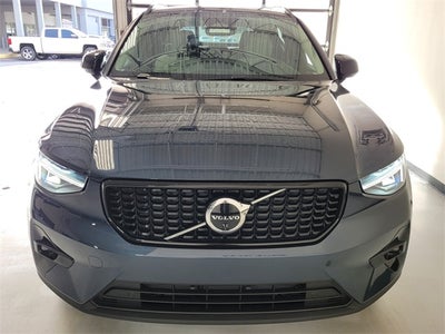 2026 Volvo XC40 B4 Plus