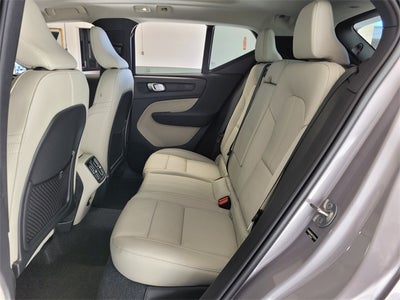 2026 Volvo XC40 B4 Plus