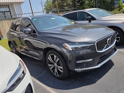2023 Volvo XC60 B5 Plus Bright Theme