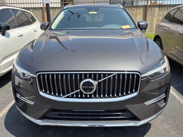 2023 Volvo XC60 B5 Plus Bright Theme
