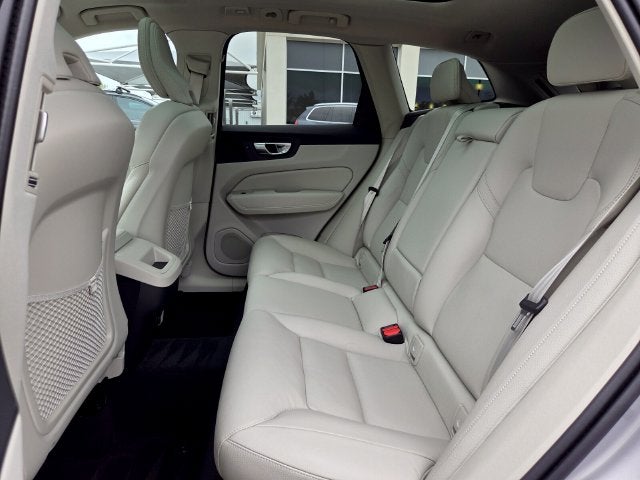 2024 Volvo XC60 B5 Core