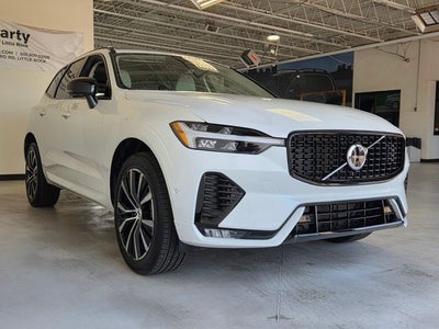 2024 Volvo XC60 B5 Plus Dark Theme
