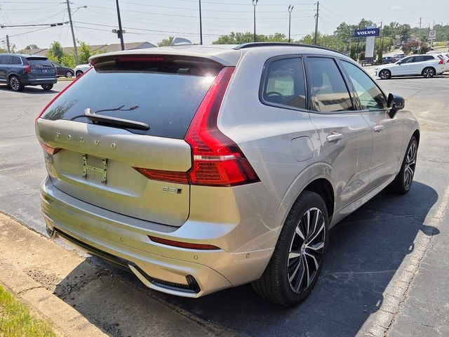 2024 Volvo XC60 B5 Plus Dark Theme