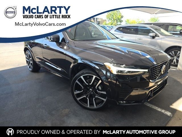 2024 Volvo XC60 B5 Ultimate Dark Theme