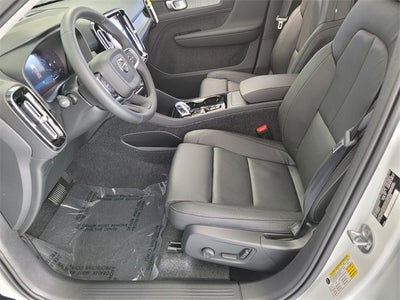 2026 Volvo XC40 B5 Plus