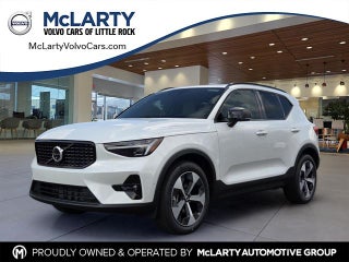 2026 Volvo XC40 B5 Plus