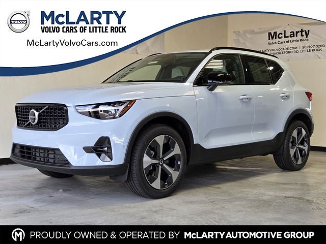 2026 Volvo XC40 B5 Plus