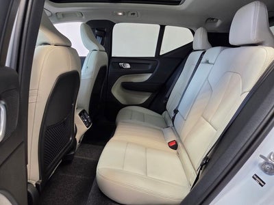 2026 Volvo XC40 B5 Plus