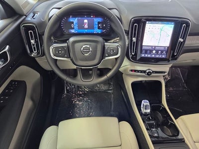 2026 Volvo XC40 B5 Plus