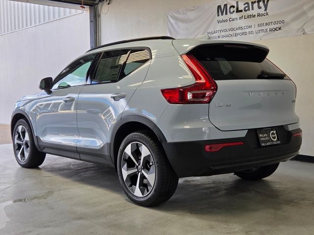 2026 Volvo XC40 B5 Plus