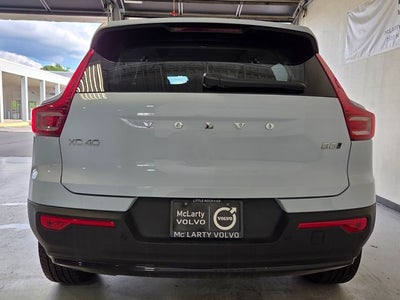 2026 Volvo XC40 B5 Plus