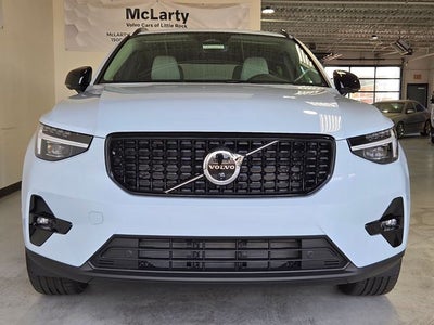 2026 Volvo XC40 B5 Plus