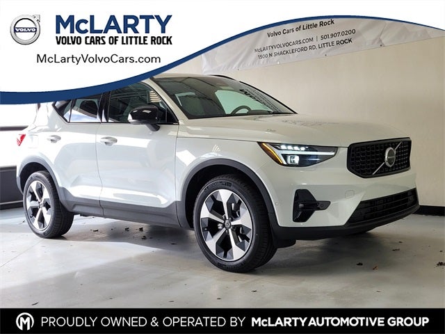 2026 Volvo XC40 B5 Plus
