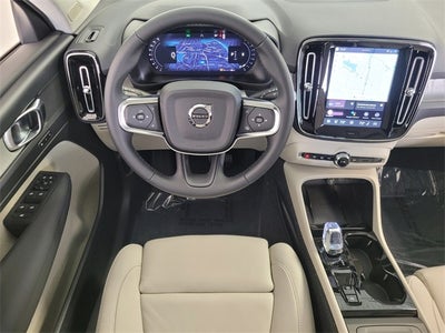 2026 Volvo XC40 B5 Plus