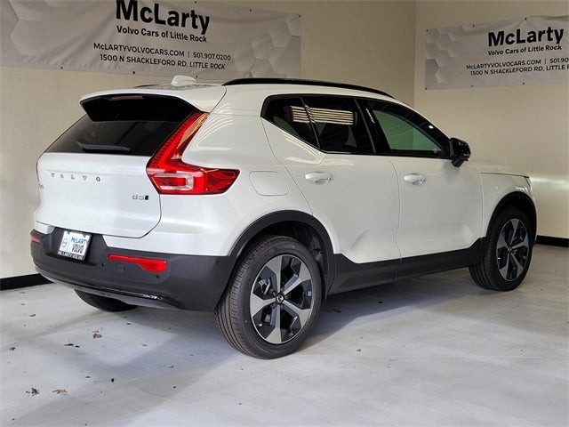 2026 Volvo XC40 B5 Plus