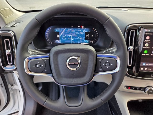 2026 Volvo XC40 B5 Plus