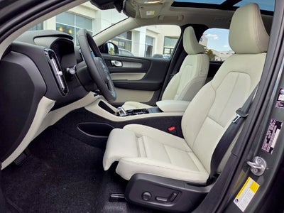 2026 Volvo XC40 B5 Plus
