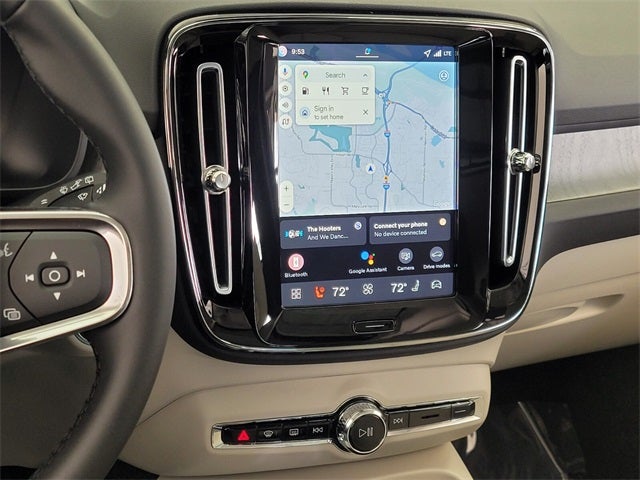 2026 Volvo XC40 B5 Plus