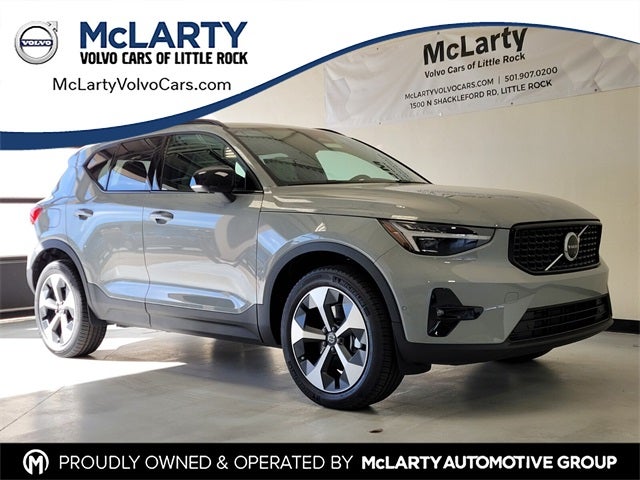 2026 Volvo XC40 B5 Plus