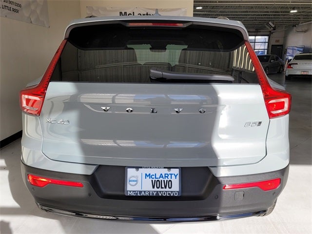 2026 Volvo XC40 B5 Plus