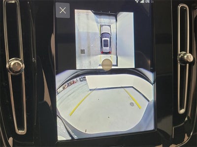 2026 Volvo XC40 B5 Ultra Black Edition