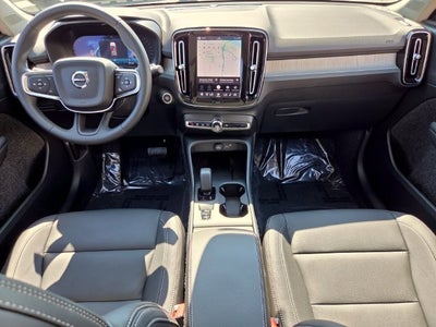 2026 Volvo XC40 B5 Core
