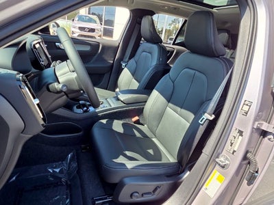 2026 Volvo XC40 B5 Core