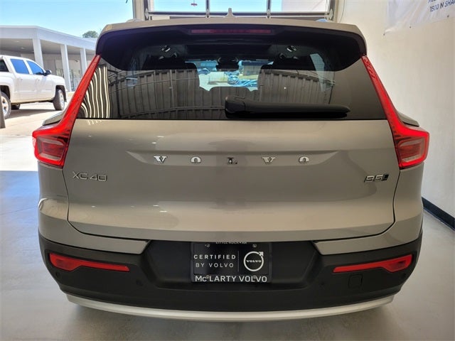 2025 Volvo XC40 B5 Core