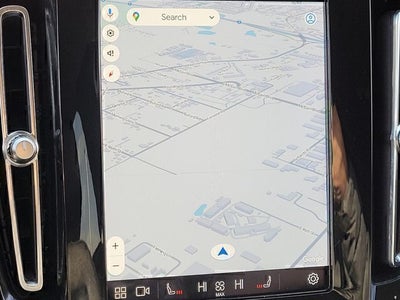 2023 Volvo XC40 B5 Core