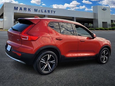 2023 Volvo XC40 B5 Core
