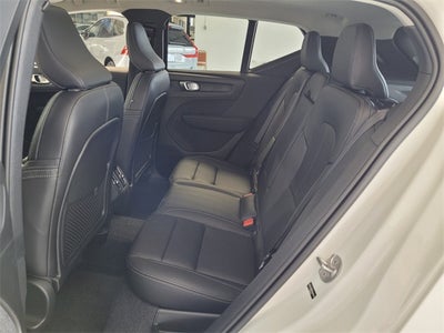 2026 Volvo XC40 B5 Core