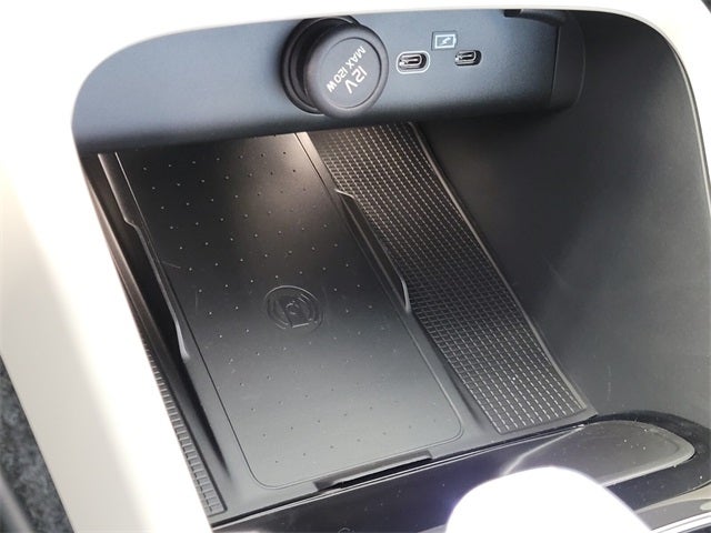 2026 Volvo XC40 B5 Ultra