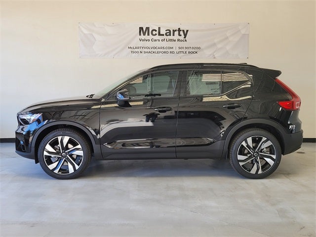 2026 Volvo XC40 B5 Ultra