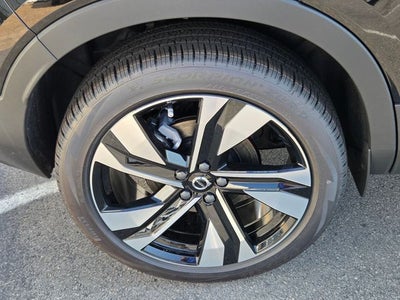 2026 Volvo XC40 B5 Ultra