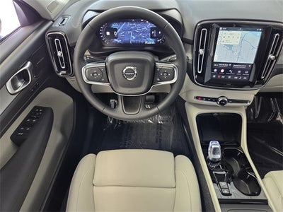 2026 Volvo XC40 B5 Ultra