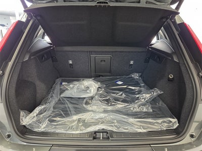 2026 Volvo XC40 B5 Ultra