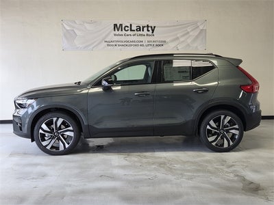 2026 Volvo XC40 B5 Ultra