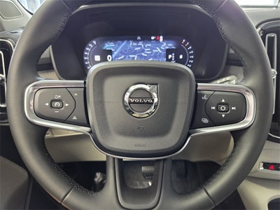 2026 Volvo XC40 B5 Ultra