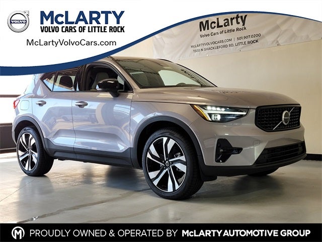 2026 Volvo XC40 B5 Ultra