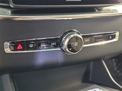 2026 Volvo XC90 B5 Plus