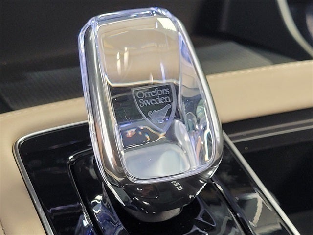 2026 Volvo XC90 B5 Plus