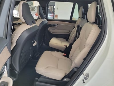 2026 Volvo XC90 B5 Plus