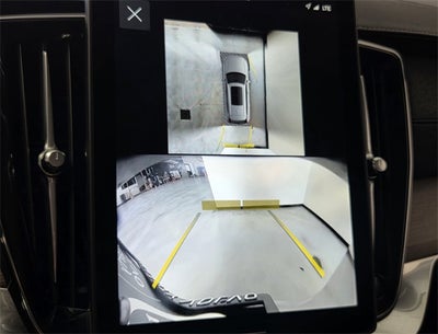 2025 Volvo XC90 B5 Plus 2025.5