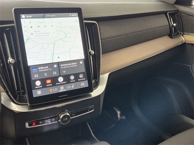 2025 Volvo XC90 B5 Plus 2025.5