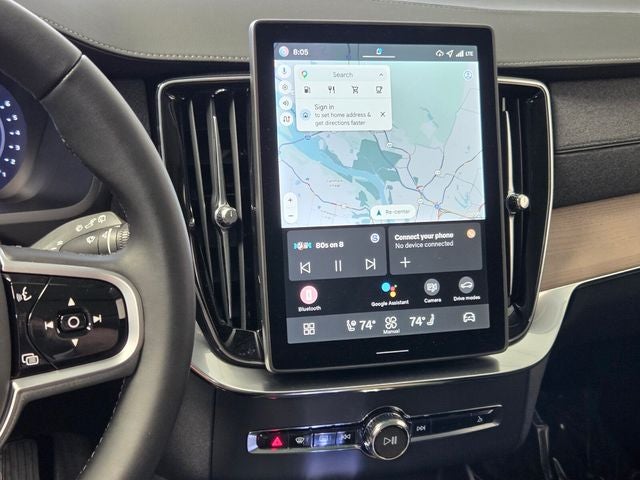 2026 Volvo XC90 B5 Plus